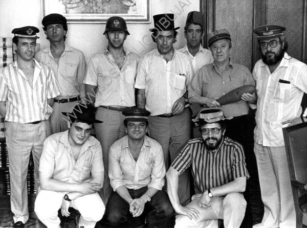 Humoristas y escritores Redaccin semanario El Cocodrilo 1980.jpg