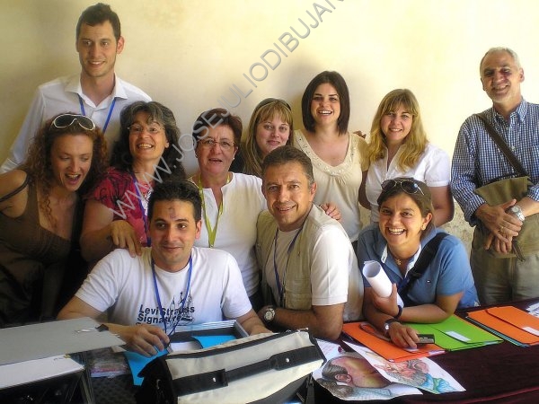 Humoristas y organizadores en las conferencias mundiales de humor en Alcala-08.jpg