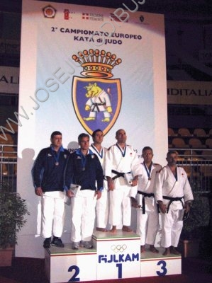 Bronce europeo Judo-Kata Turn 153.jpg